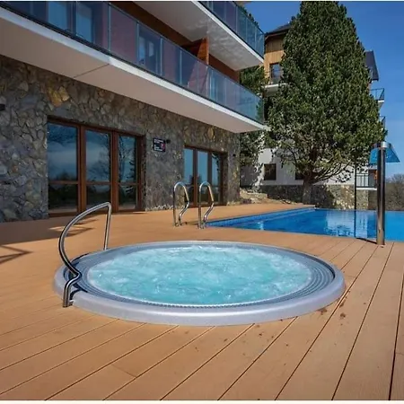 Z Basenem I Jacuzzi Karmelowy Na Dolnej Park A13, Ul Dolna 7a Апартаменти *