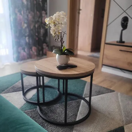 Z Basenem I Jacuzzi Karmelowy Na Dolnej Park A13, Ul Dolna 7a Апартаменти