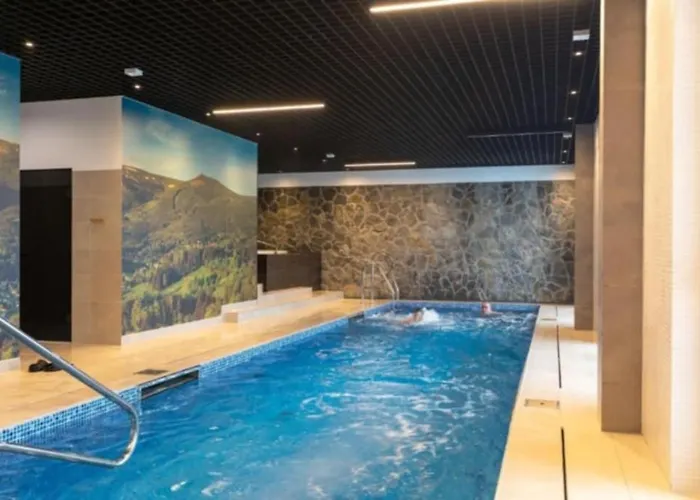 Z Basenem I Jacuzzi Karmelowy Na Dolnej Park A13, Ul Dolna 7a Apartment *